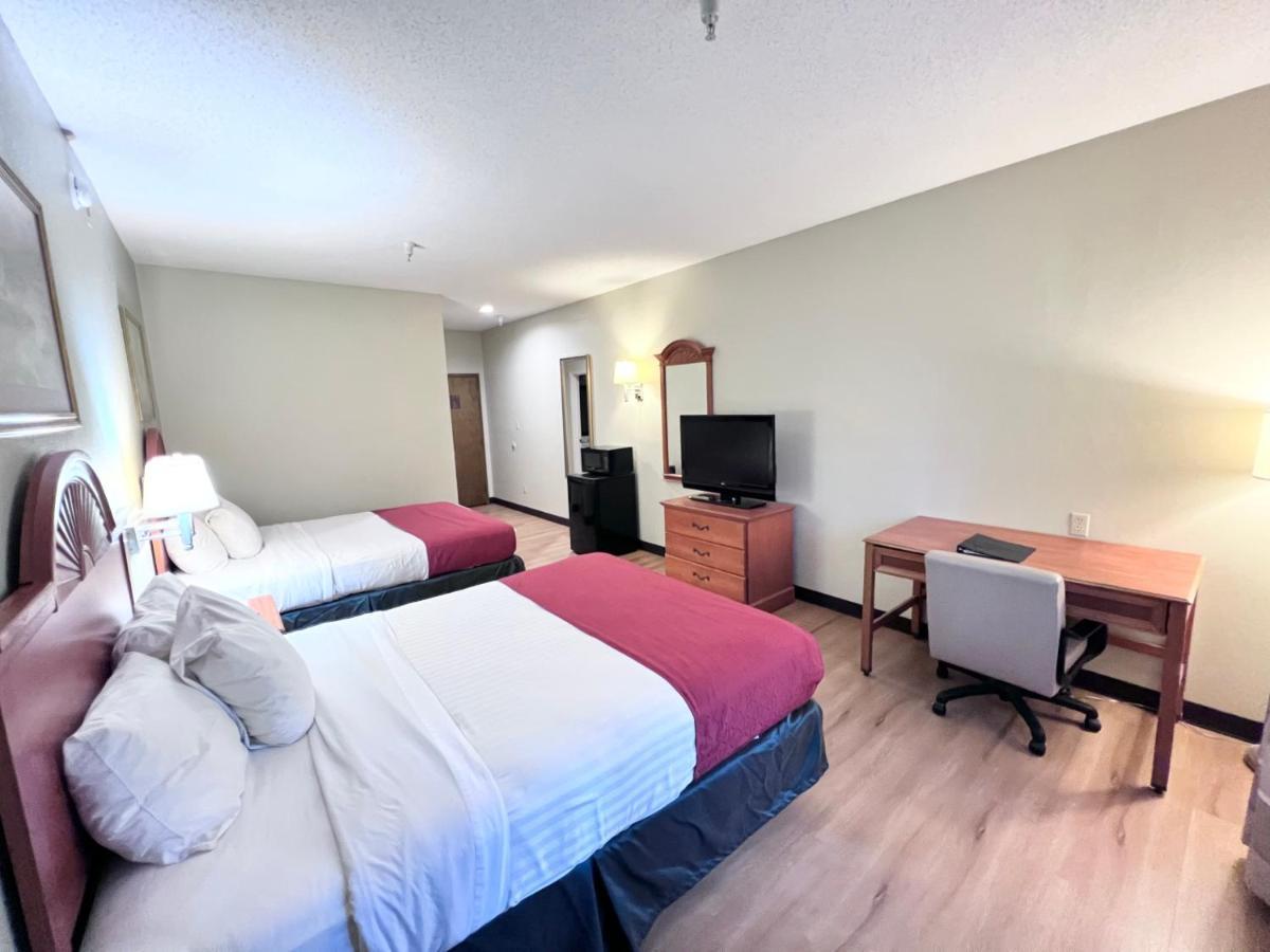 Americas Best Value Inn Wiggins Extérieur photo
